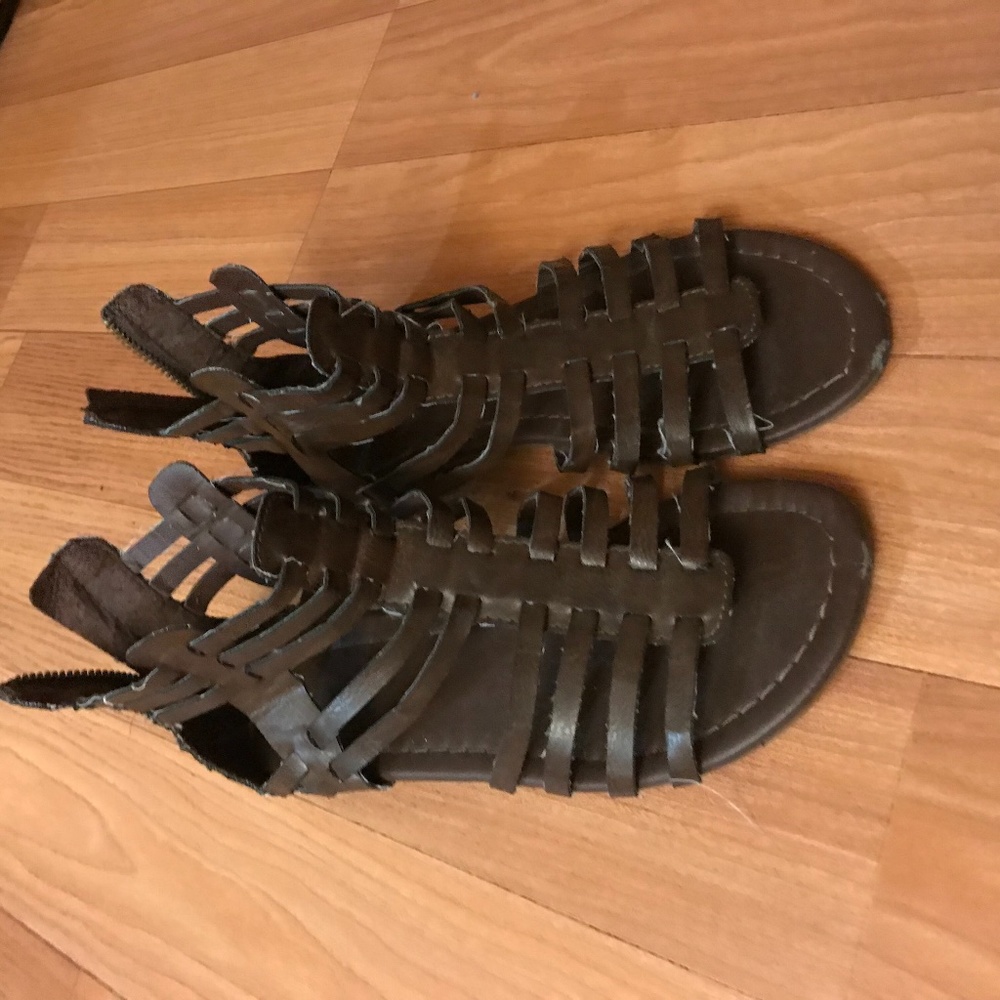 BUNDLE sandals